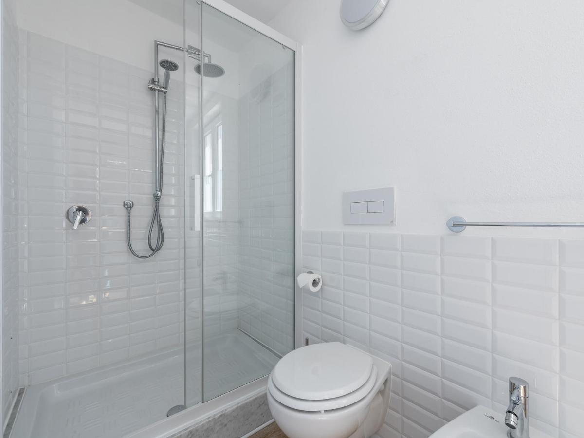 Casa Alla Marina Del Porto Di Cagliari Apartment Luaran gambar