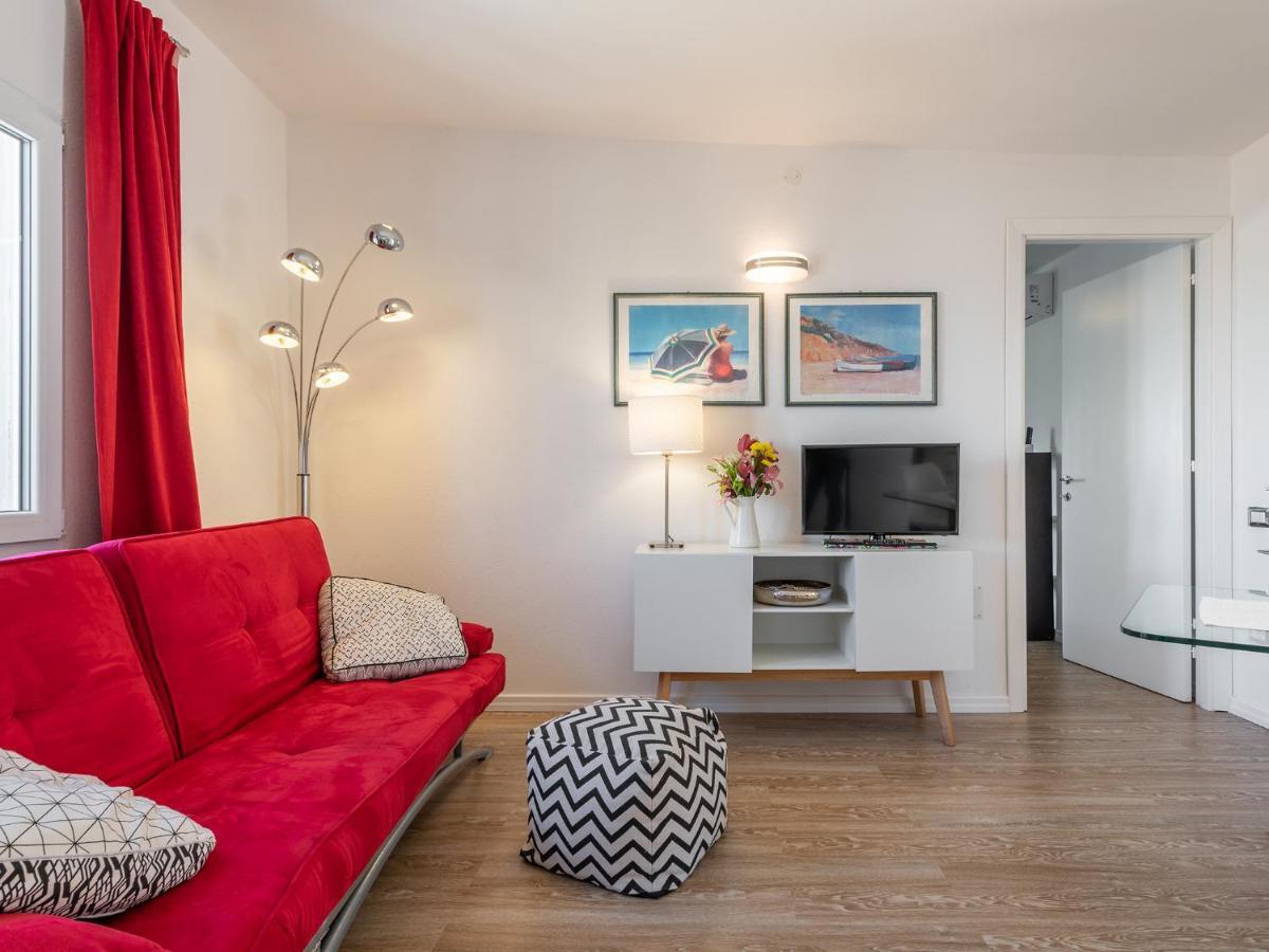 Casa Alla Marina Del Porto Di Cagliari Apartment Luaran gambar